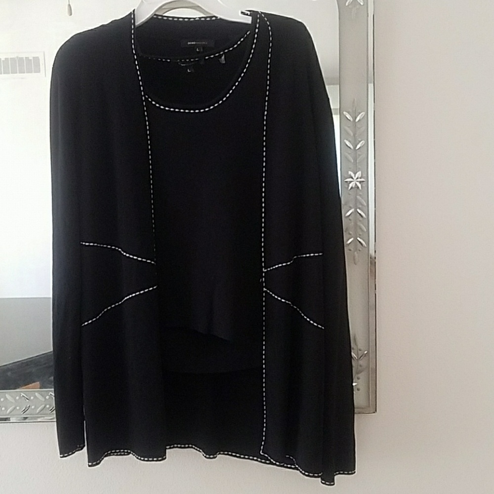 Women's two-piece tank and sweater